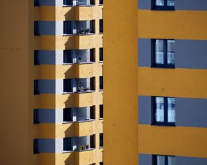 Preview wallpaper building, architecture, facade, windows, yellow