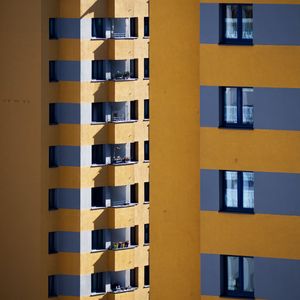Preview wallpaper building, architecture, facade, windows, yellow