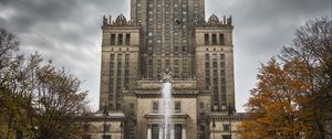 Preview wallpaper building, architecture, fountain, trees