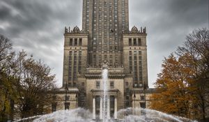 Preview wallpaper building, architecture, fountain, trees