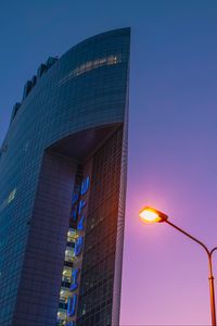 Preview wallpaper building, architecture, lantern, twilight