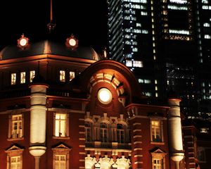 Preview wallpaper building, architecture, light, night, facade