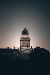 Preview wallpaper building, architecture, old, dusk, dark