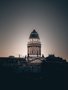 Preview wallpaper building, architecture, old, dusk, dark