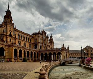 Preview wallpaper building, architecture, river, beautiful