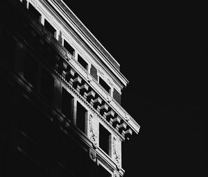 Preview wallpaper building, architecture, shadow, black and white, black