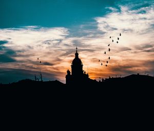 Preview wallpaper building, architecture, silhouette, night, sky