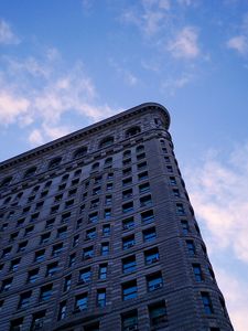 Preview wallpaper building, architecture, sky, multi-storey