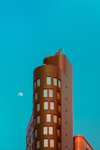 Preview wallpaper building, architecture, sky, moon, minimalism