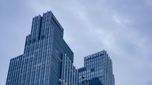 Preview wallpaper building, architecture, skyscraper, clouds