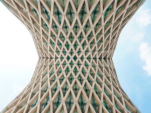 Preview wallpaper building, architecture, symmetry, modern