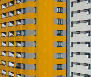 Preview wallpaper building, architecture, windows, yellow