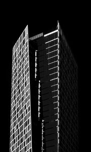 Preview wallpaper building, architecture, windows, black and white, black