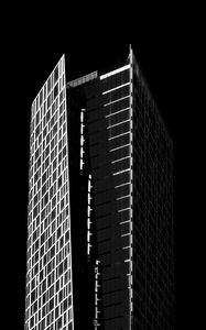Preview wallpaper building, architecture, windows, black and white, black