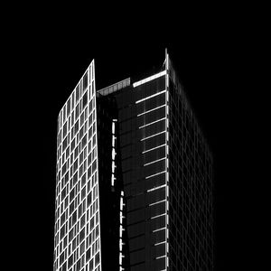 Preview wallpaper building, architecture, windows, black and white, black