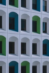 Preview wallpaper building, architecture, windows, white