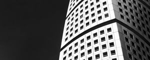 Preview wallpaper building, architecture, windows, black and white
