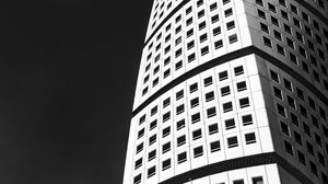Preview wallpaper building, architecture, windows, black and white