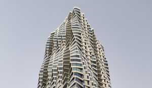 Preview wallpaper building, architecture, windows, glance, bottom view