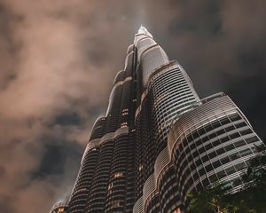 Preview wallpaper building, bottom view, architecture, facade, evening