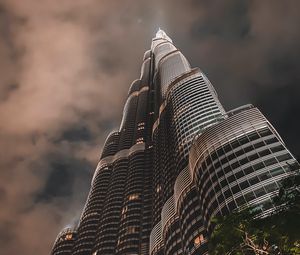 Preview wallpaper building, bottom view, architecture, facade, evening