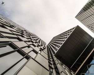 Preview wallpaper building, bottom view, facade, relief