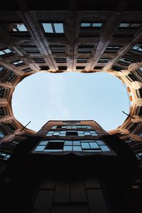 Preview wallpaper building, bottom view, round, sky