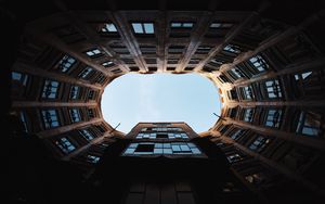 Preview wallpaper building, bottom view, round, sky