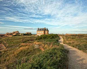 Preview wallpaper building, castle, country, grass, footpath