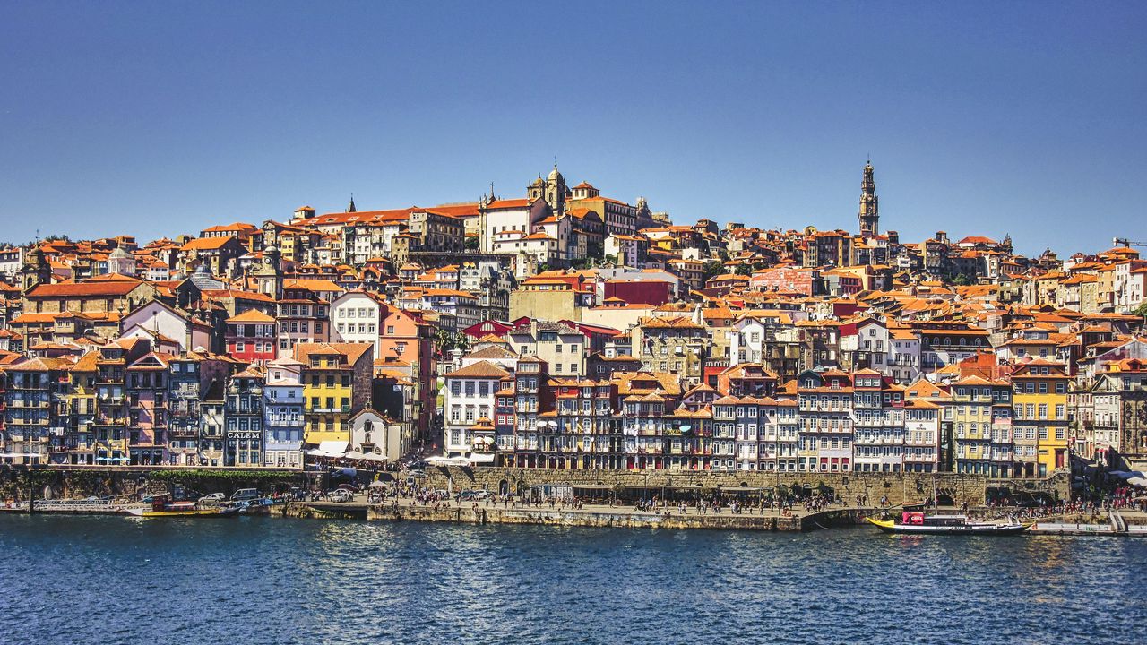Wallpaper building, city, architecture, river, sky