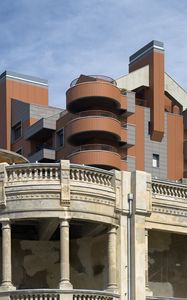 Preview wallpaper building, columns, towers, architecture