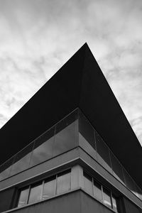 Preview wallpaper building, corner, architecture, black and white