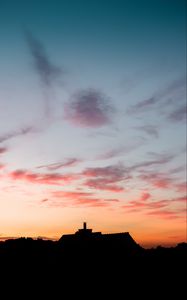 Preview wallpaper building, dark, shape, dusk, sunset
