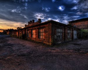 Preview wallpaper building, dusk, road, sky, trees, bricks, hdr