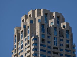 Preview wallpaper building, edges, facade, windows, architecture