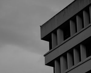 Preview wallpaper building, edges, sky, facade, windows