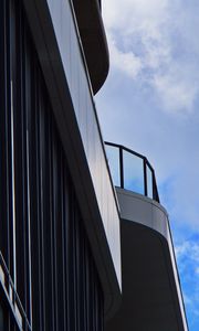 Preview wallpaper building, facade, architecture, sky, balcony