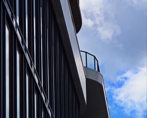 Preview wallpaper building, facade, architecture, sky, balcony