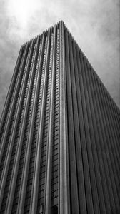 Preview wallpaper building, facade, black and white, edges