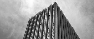 Preview wallpaper building, facade, black and white, edges