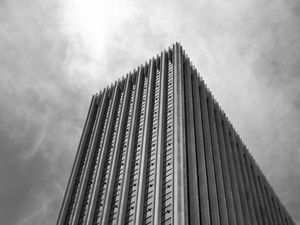 Preview wallpaper building, facade, black and white, edges