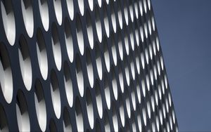 Preview wallpaper building, facade, lines, sky