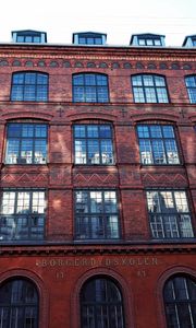 Preview wallpaper building, facade, windows, wall
