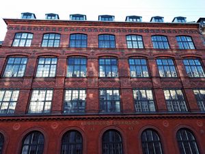Preview wallpaper building, facade, windows, wall