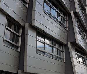 Preview wallpaper building, facade, windows, edges, gray