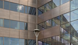 Preview wallpaper building, facade, windows, lantern