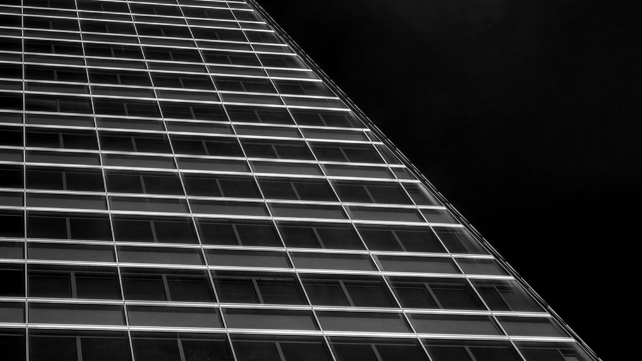 Wallpaper building, facade, windows, black and white