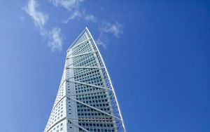 Preview wallpaper building, facade, windows, sky, white, blue