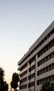 Preview wallpaper building, floors, facade, tree