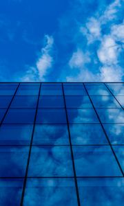 Preview wallpaper building, glass, clouds, reflection